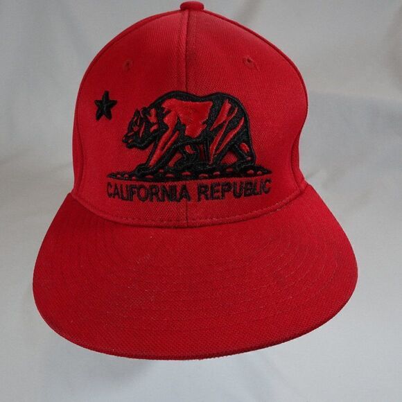 Pit Bull Quick Dry California Republic Red Hat Size S - Picture 1 of 8